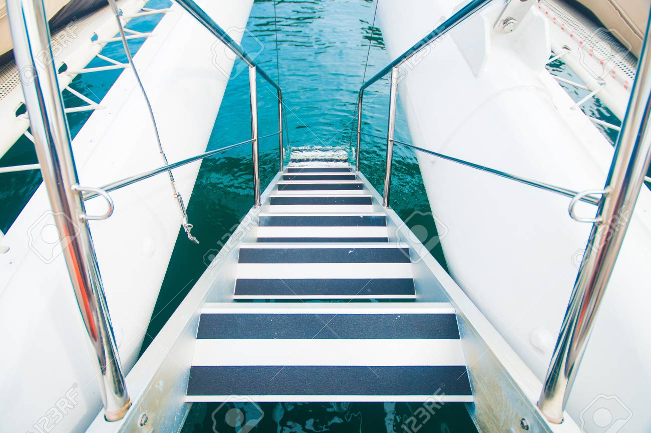 10 Basamaklı Krom Deniz Merdiveni