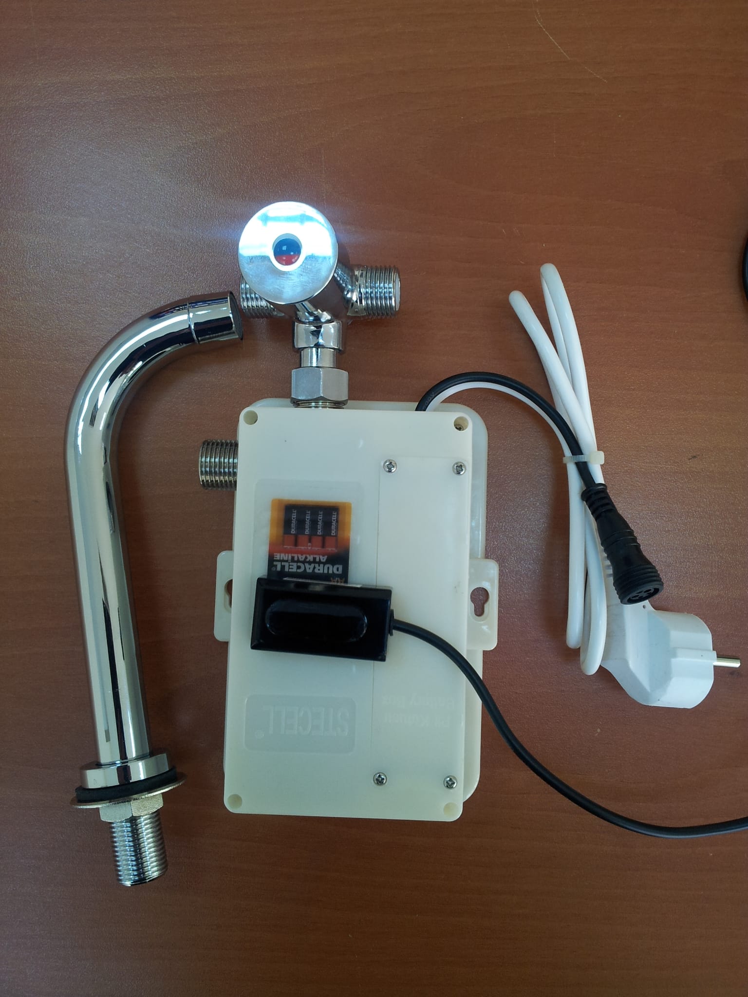 Fotosel,Diz Kumandalı Ve Pedallı Su Bataryaları , Sıvı Sabunlukları